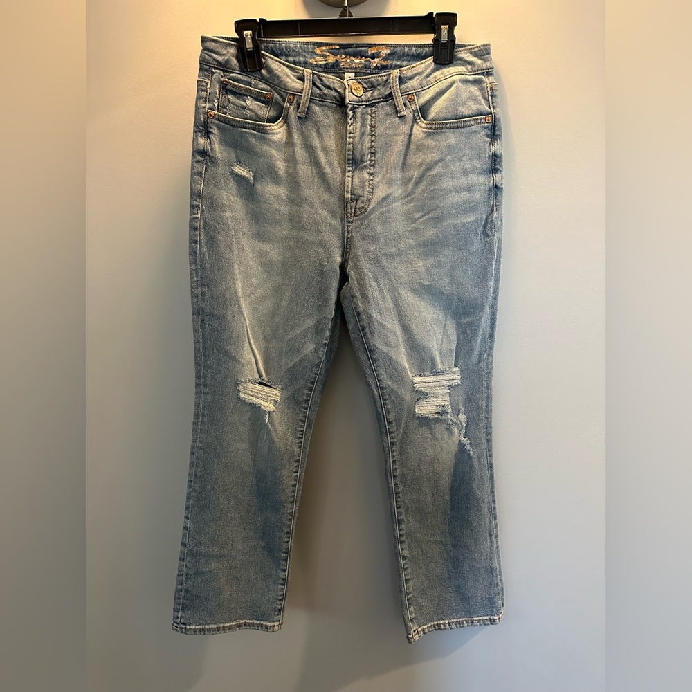 Seven 7 distressed denim jeans Size 8 inseam 25 inches New with sticker